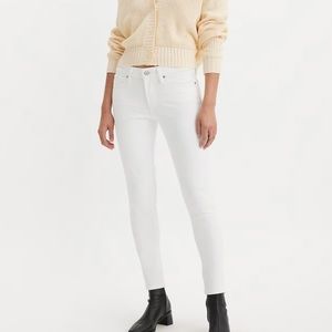 Levi’s 711 White Skinny Jeans